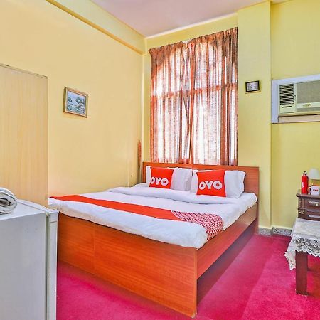 Oyo 393 Al Wehda Hotel Дубай Екстер'єр фото