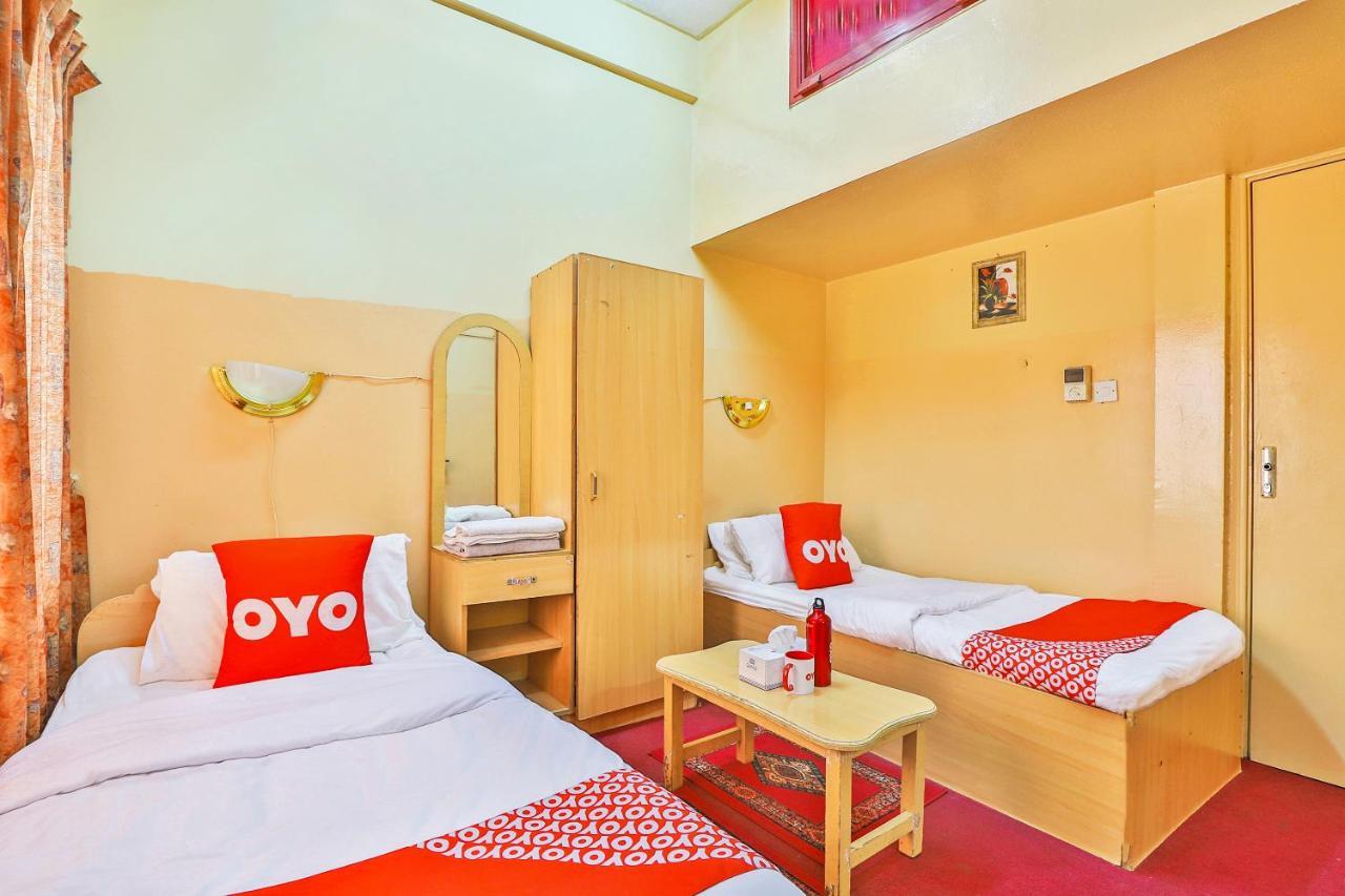 Oyo 393 Al Wehda Hotel Дубай Екстер'єр фото
